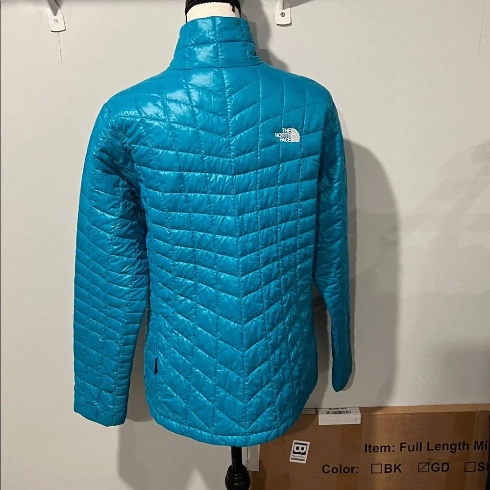 NWOT The North Face Turquoise Quilted Jacket